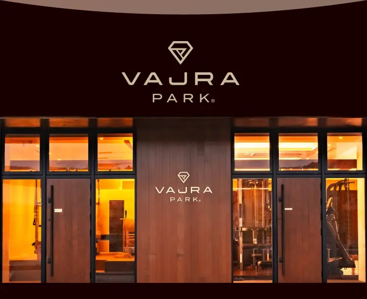VAJRA PARK 店舗外観