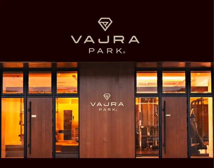 VAJRA PARK 店舗外観